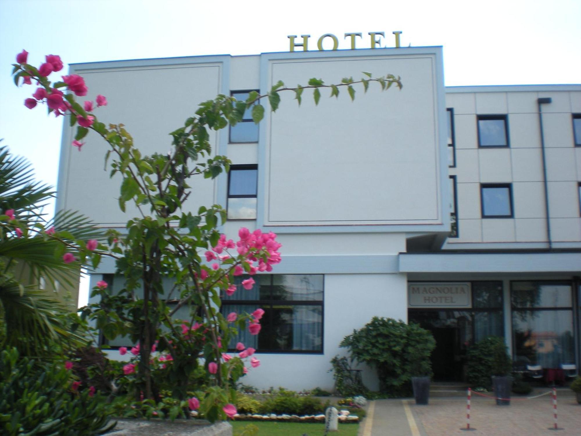 Turandot Magnolia - Hotel & Congressi Grisignano di Zocco Exterior photo